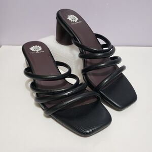 Yellow Box Women's Black Slip On Heels Shoe Sz 10